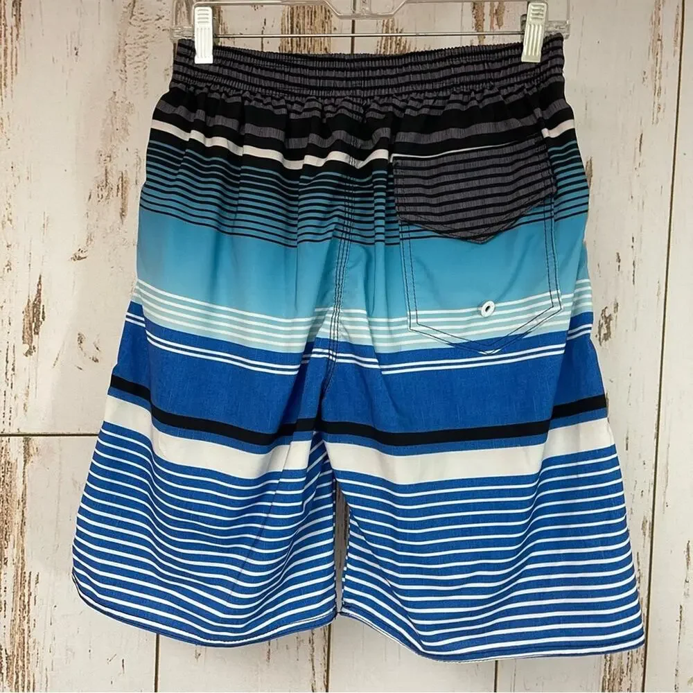 Milan Kerr, Swim Trunks. Size Medium. In excellent condition!
